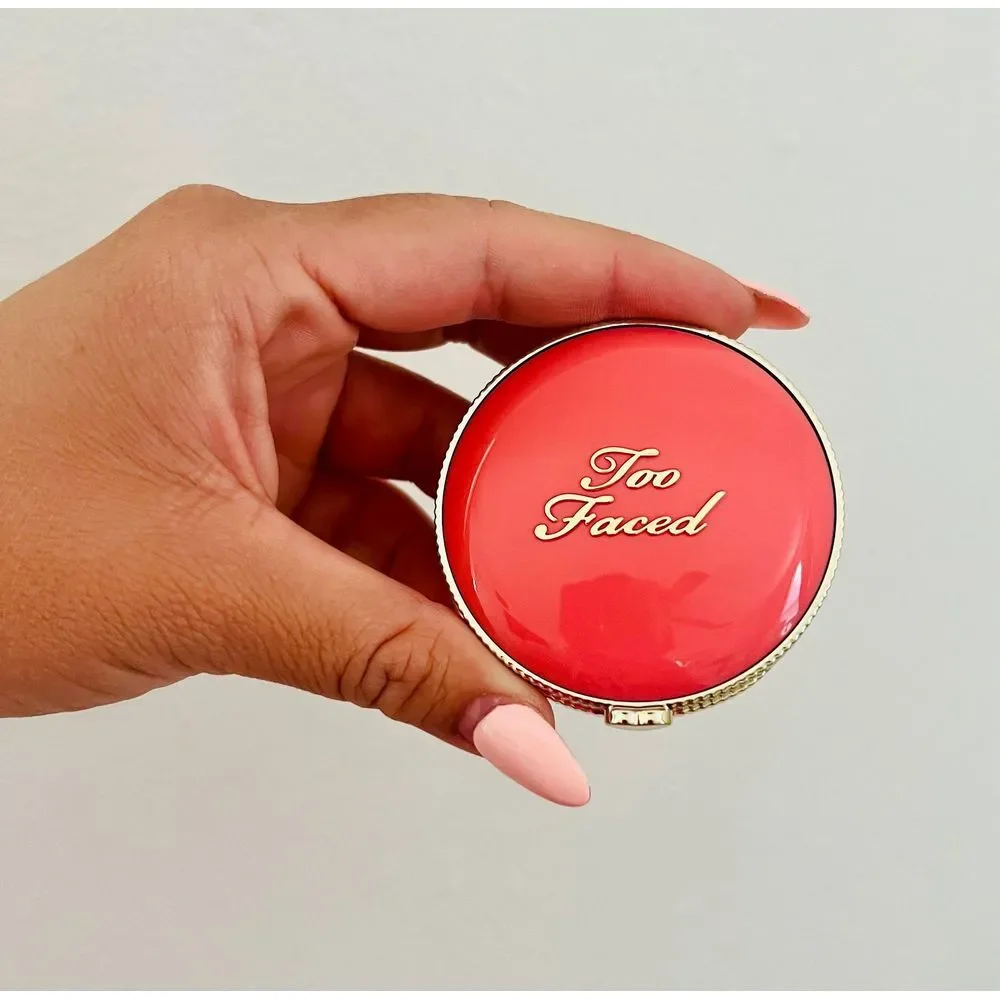 NWOB TOO FACED CLOUD CRUSH BLUSH -‎ SHADE GOLDEN HOUR